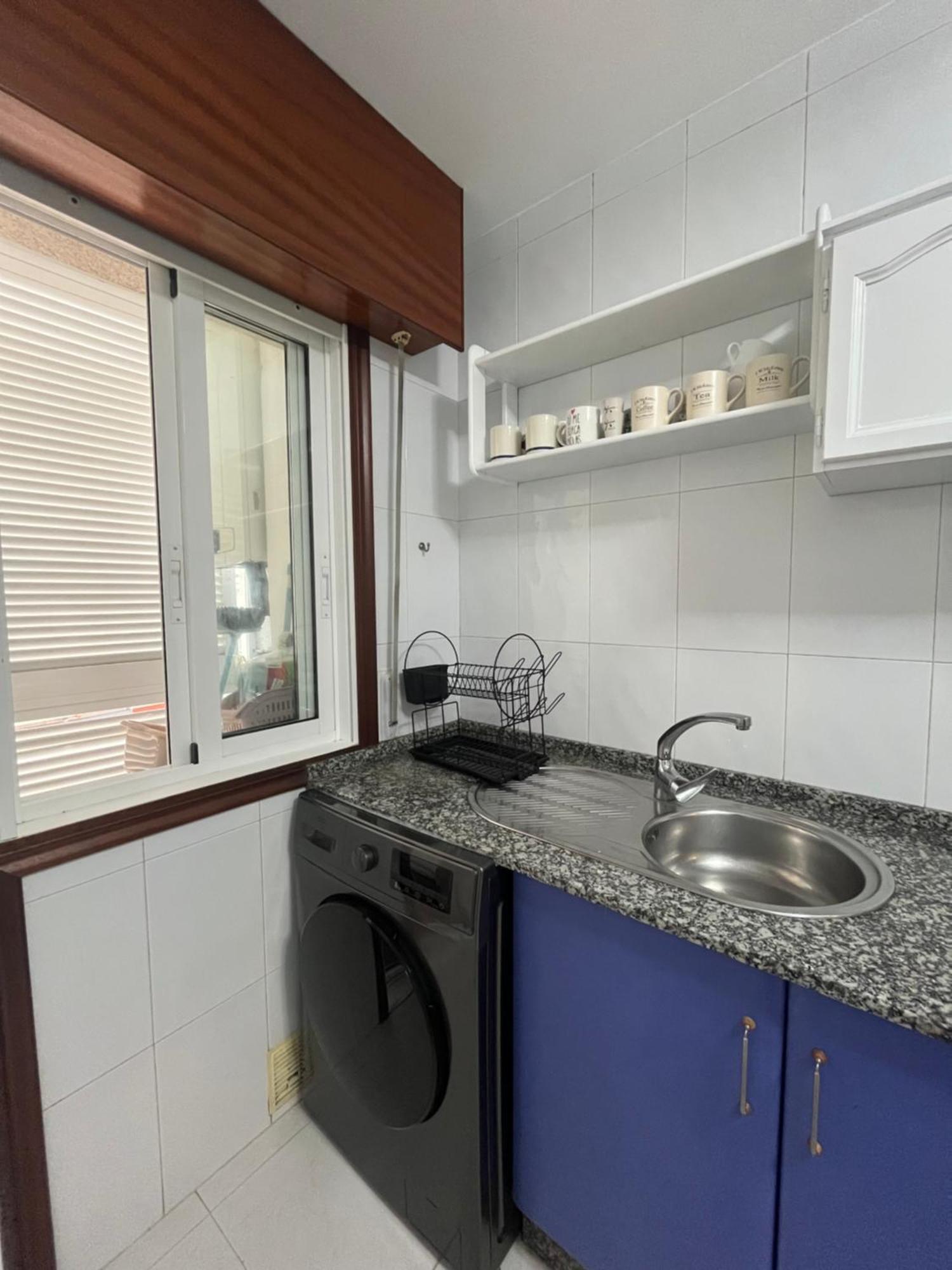 Apartamento Xacobe Grove, 120 Metros Totalmente Equipado, Luminoso, Centrico Y Con Plaza De Garaje