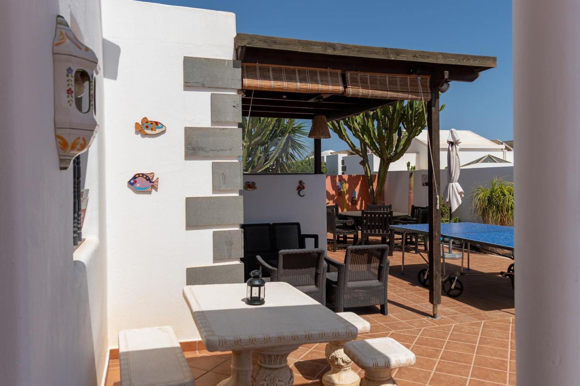Villa Utopia, 4 Bedroom For Families With Heated Pool Close To Old Town *
