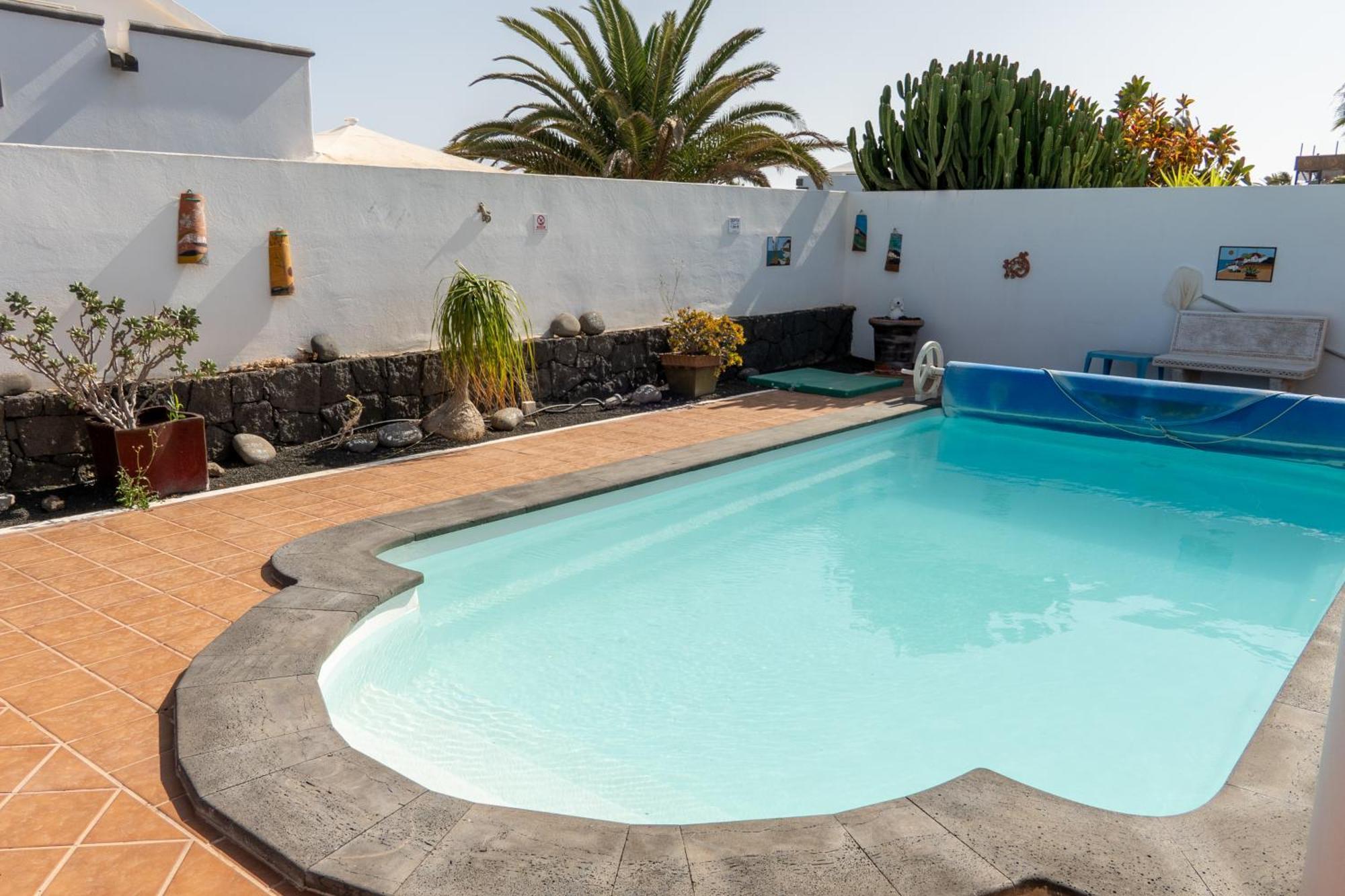 Utopia, 4 Bedroom For Families With Heated Pool Close To Old Town