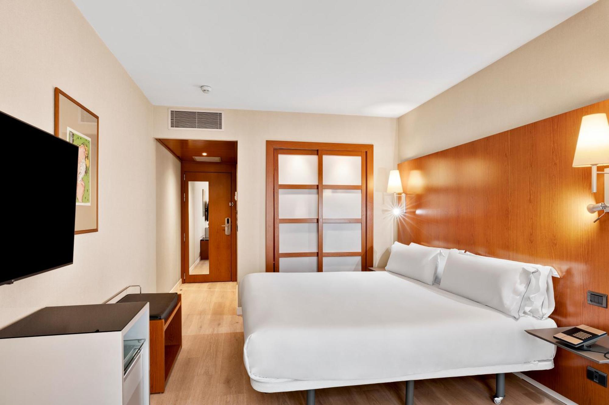 Hotel Enlaces Estación 4*