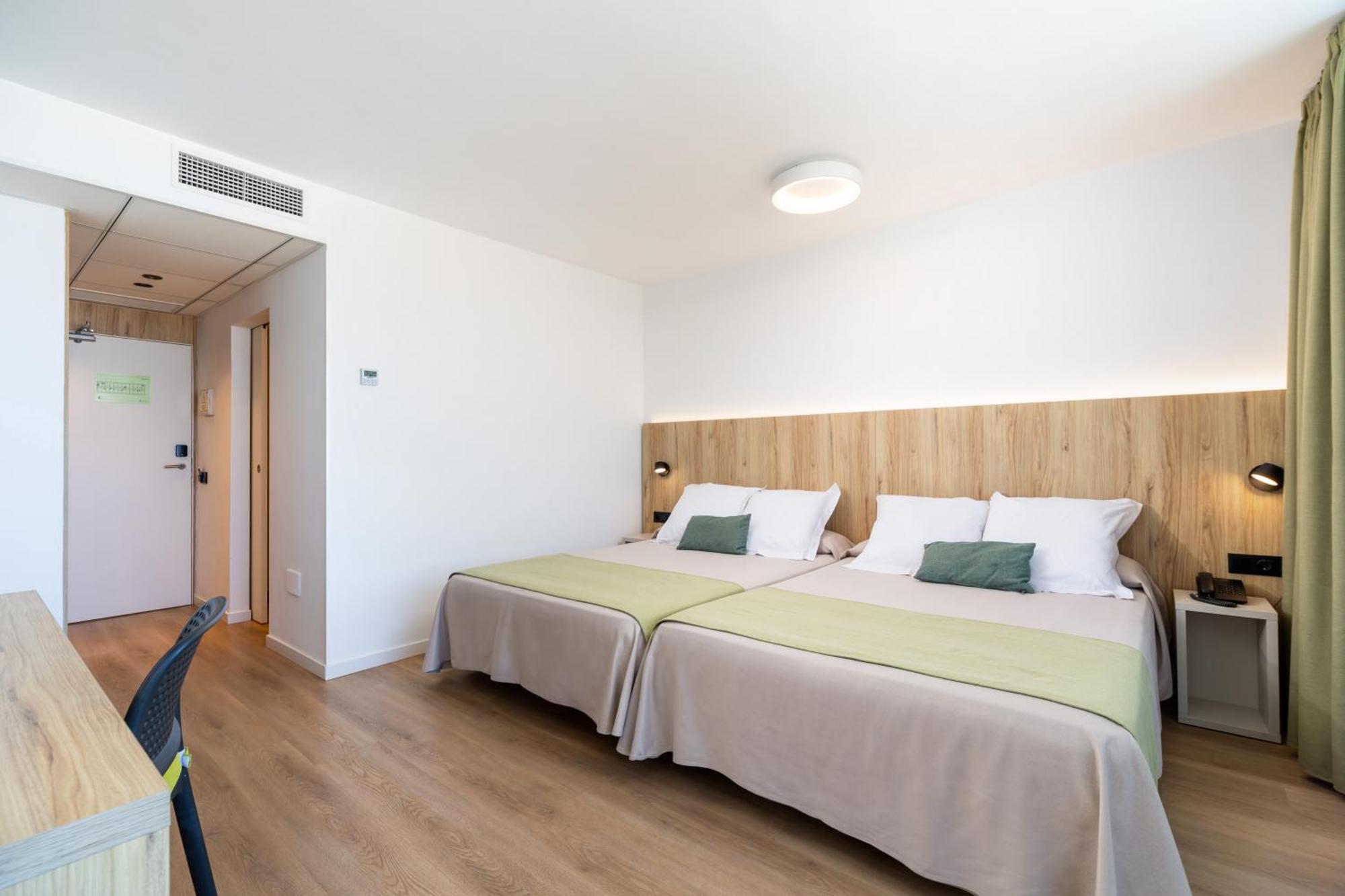 Hotel Ohtels Carabela