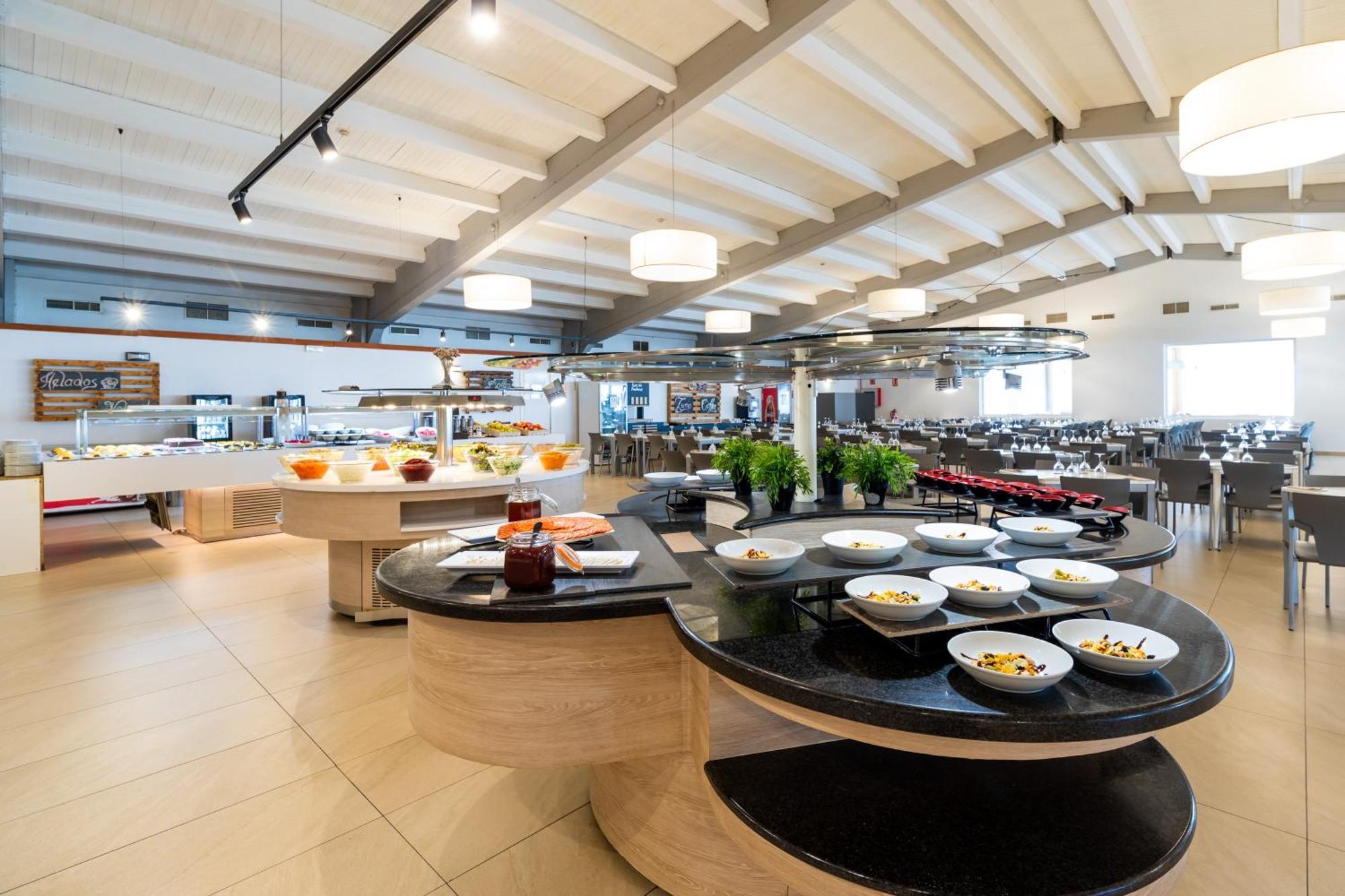 Ohtels Carabela Hotel