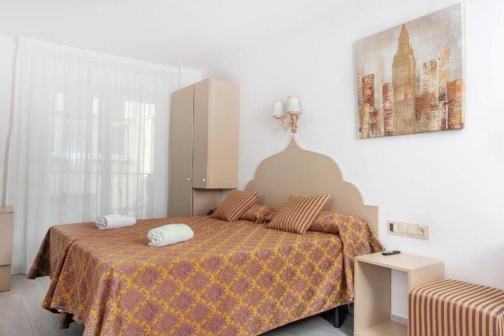 Clopy Rocamar Hotel