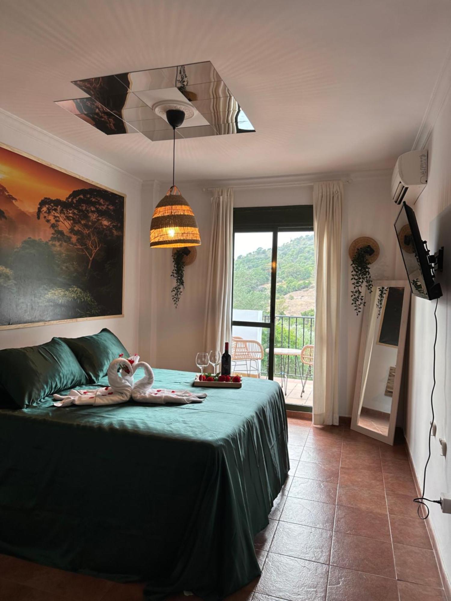 Rural Oasis Villa Benamahoma