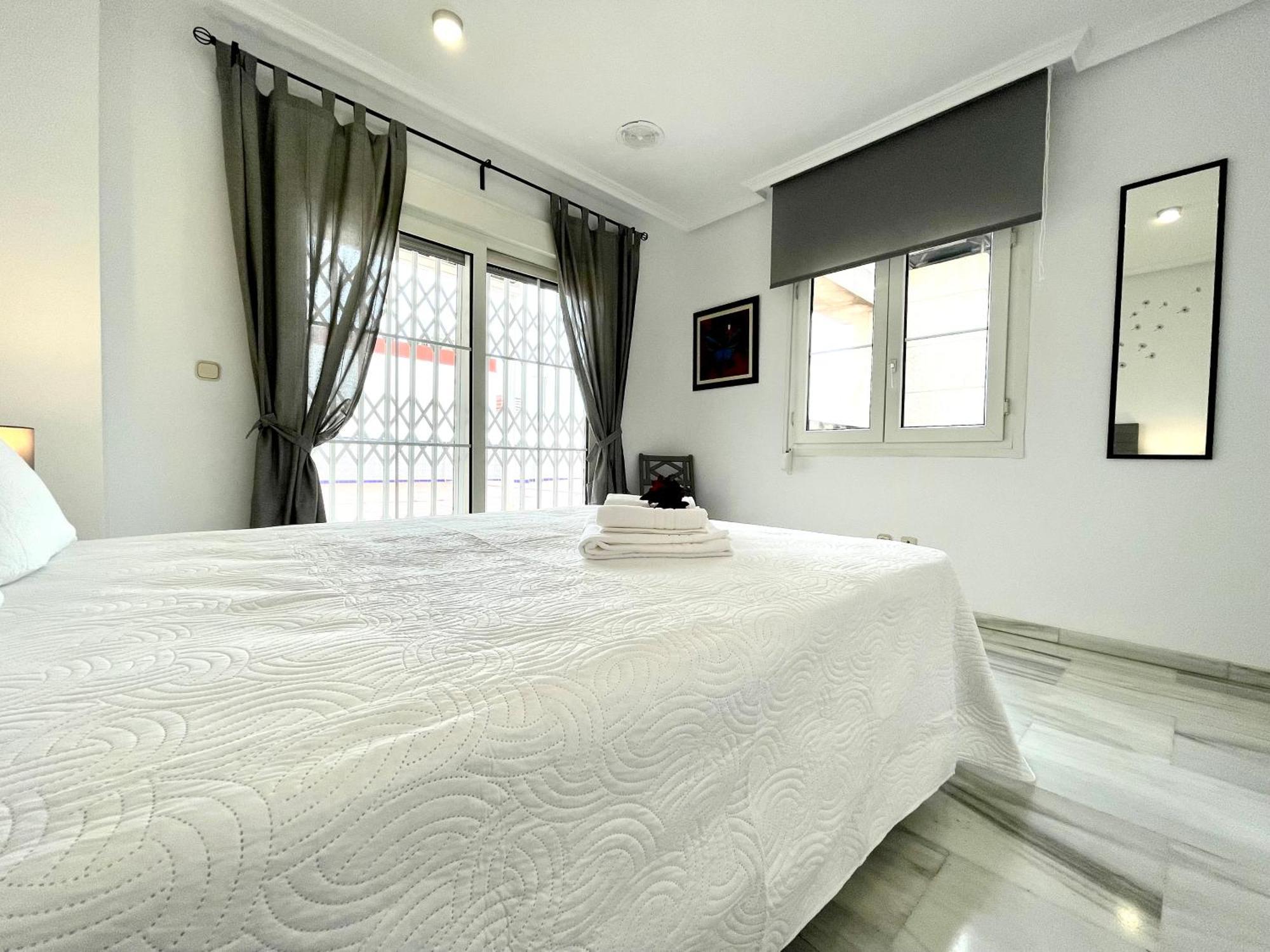 Atico Tendillas: Centro Apartment *