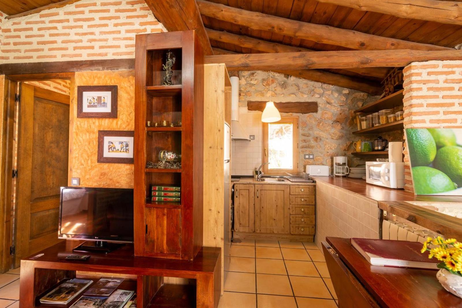 La Casita De *