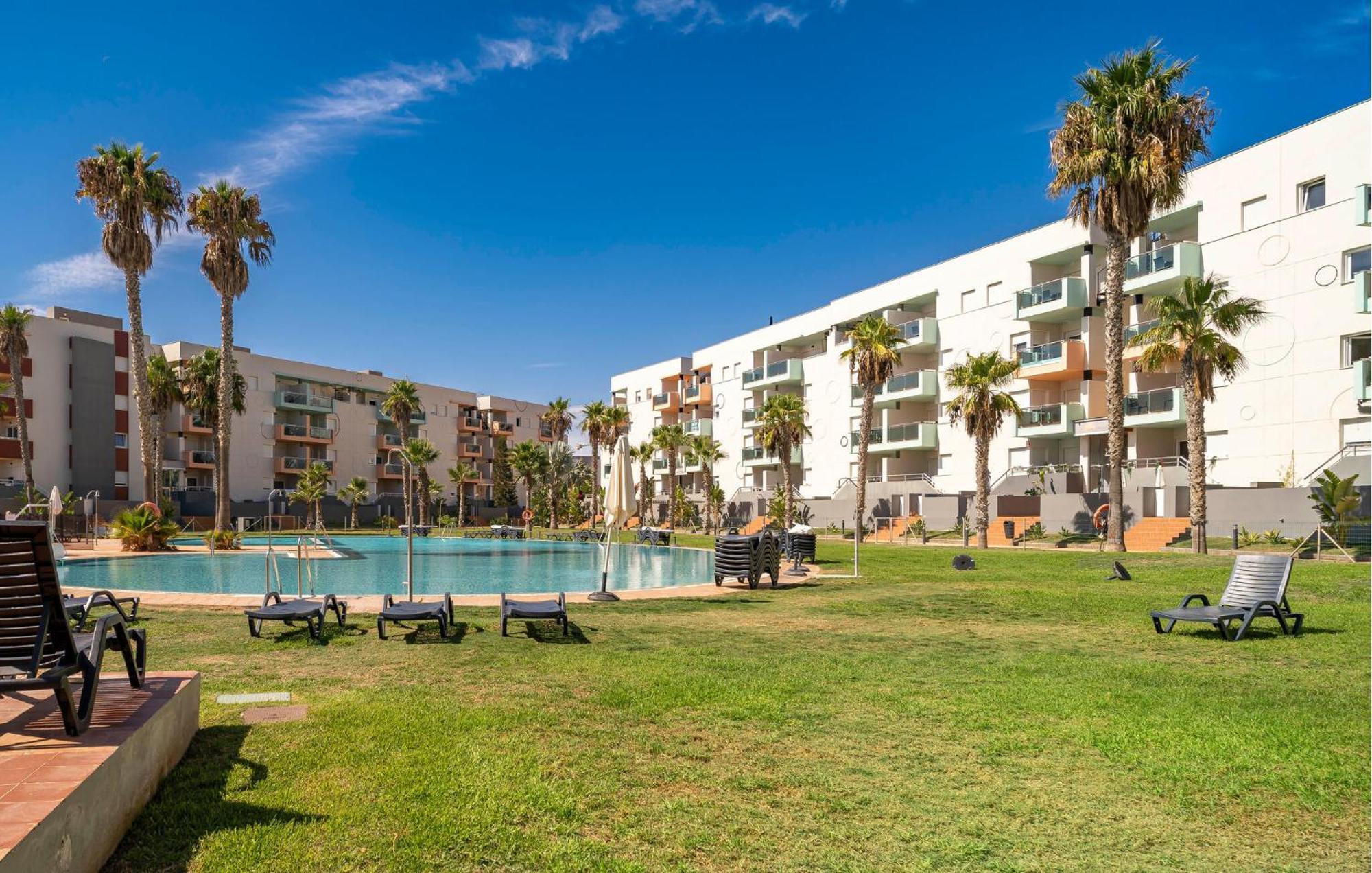 Cozy In With Wifi Apartamento Almerimar