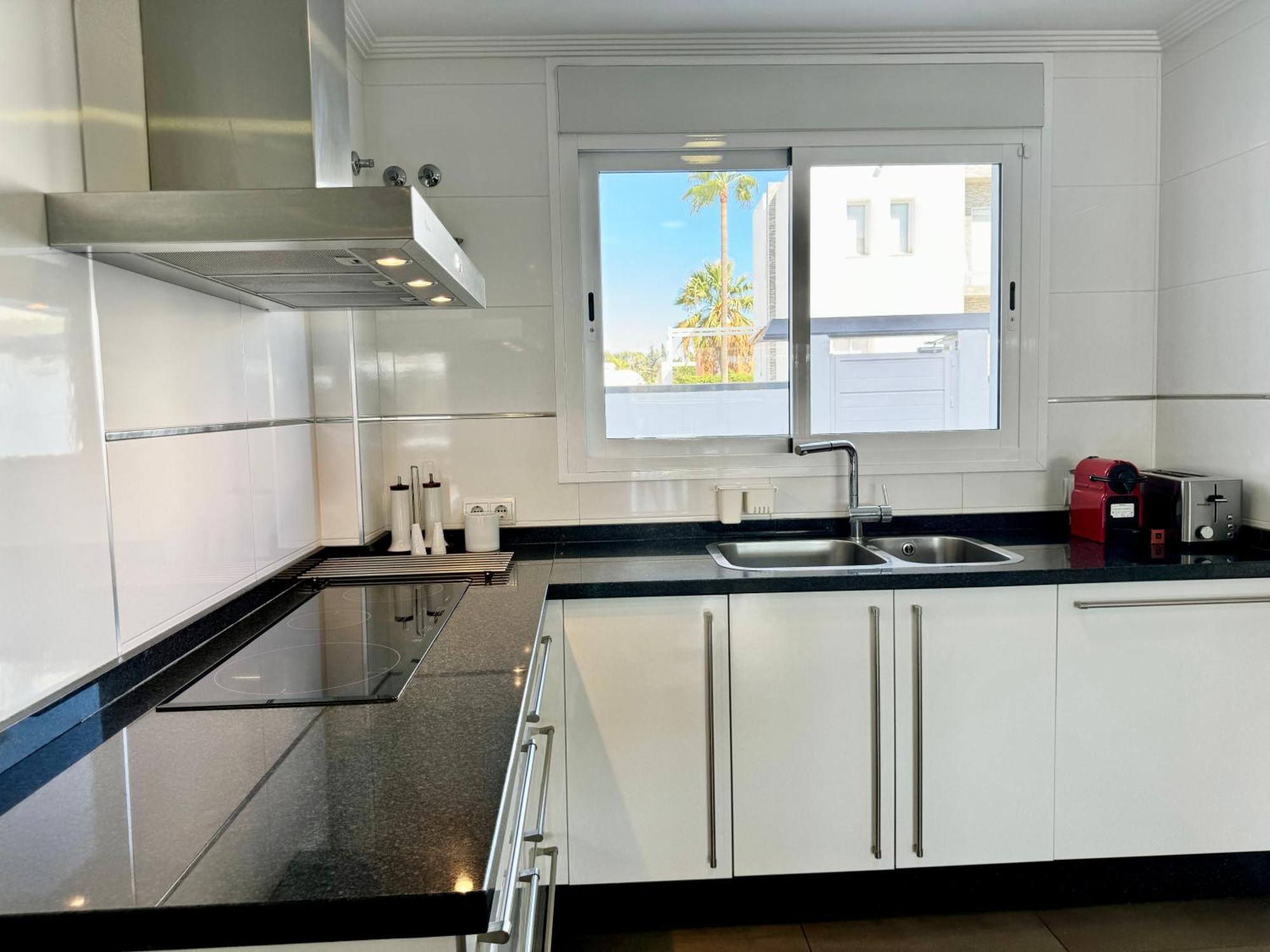 Сasa de vacaciones Casa Dragon Townhouse With Private Pool - Eaw Homes Marbella