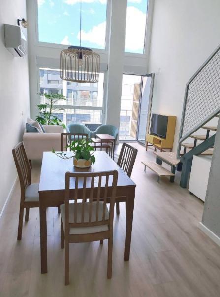 Charm And Light Loft Apartment
