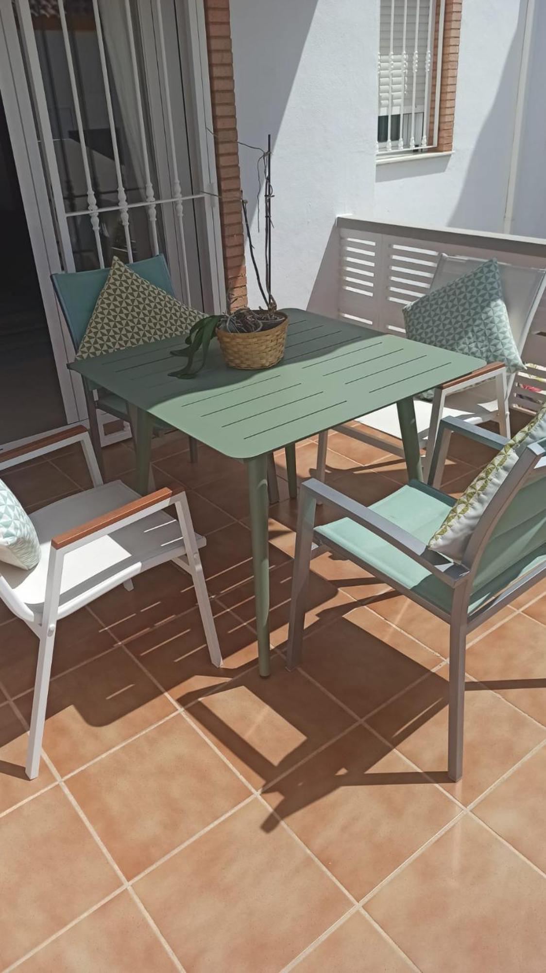 Apartamento De *