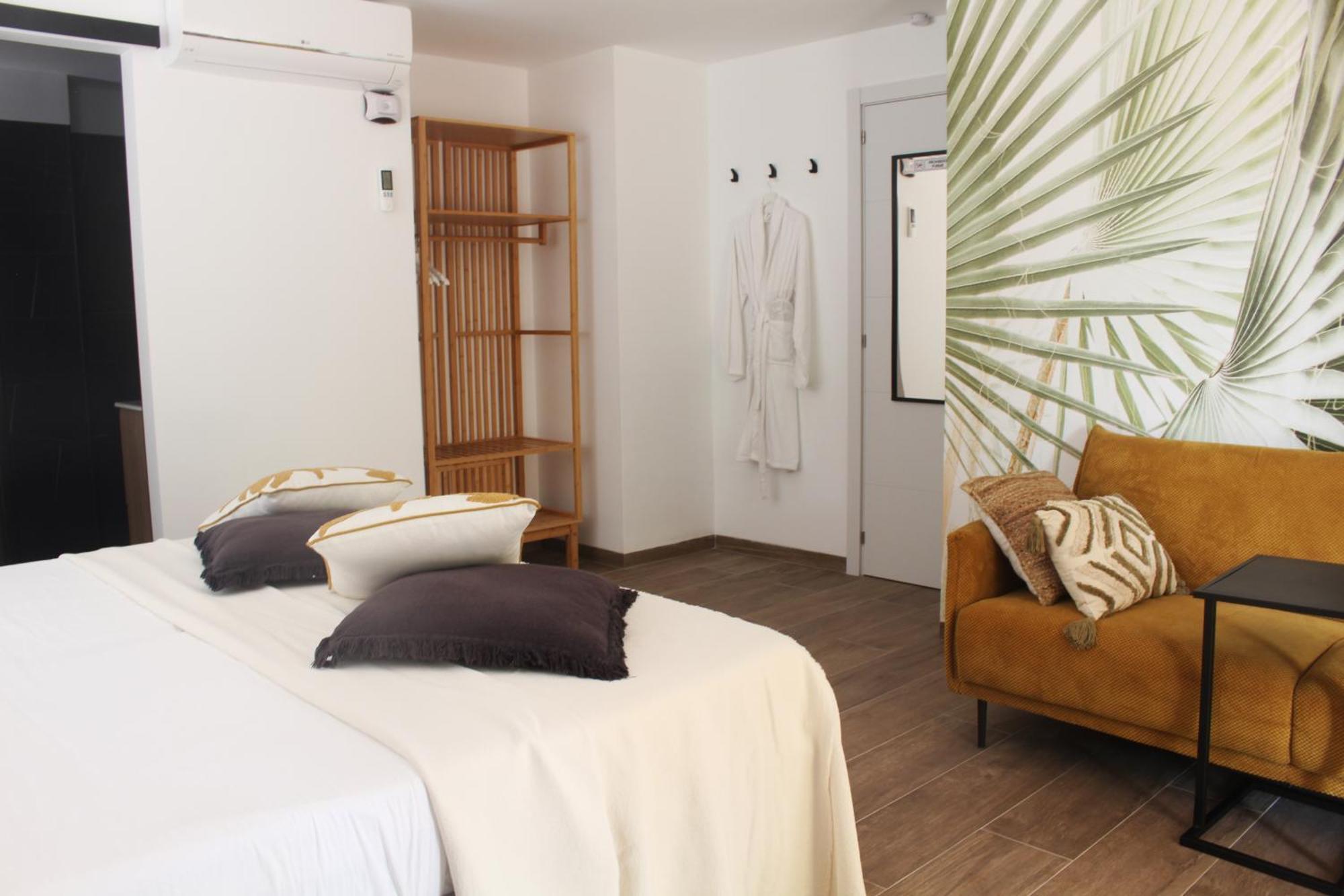 Casa La Siesta Albir Bed & Breakfast *