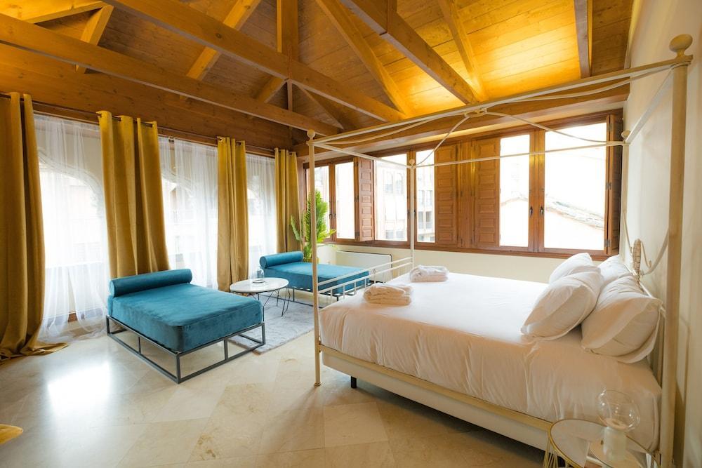 Cetina Palacio Ayala Berganza Hotel 4*