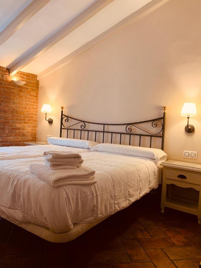 Plaza Grande Hotel *