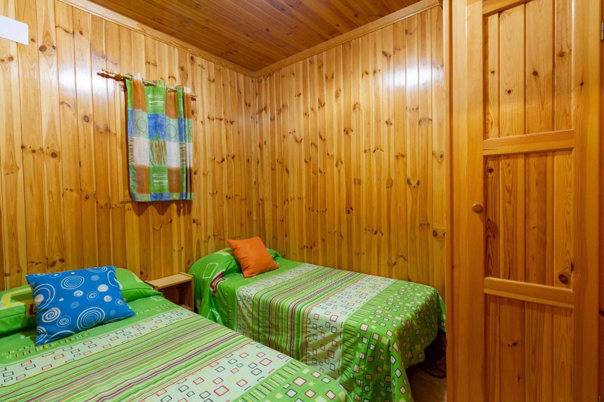 Casas De La Vega * Enguidanos