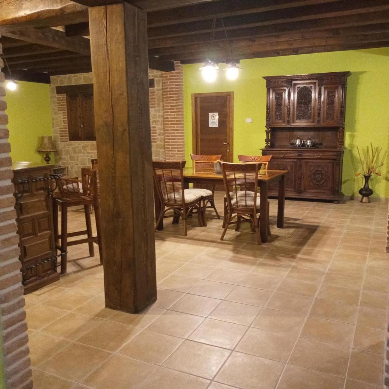 La Contrada Country house