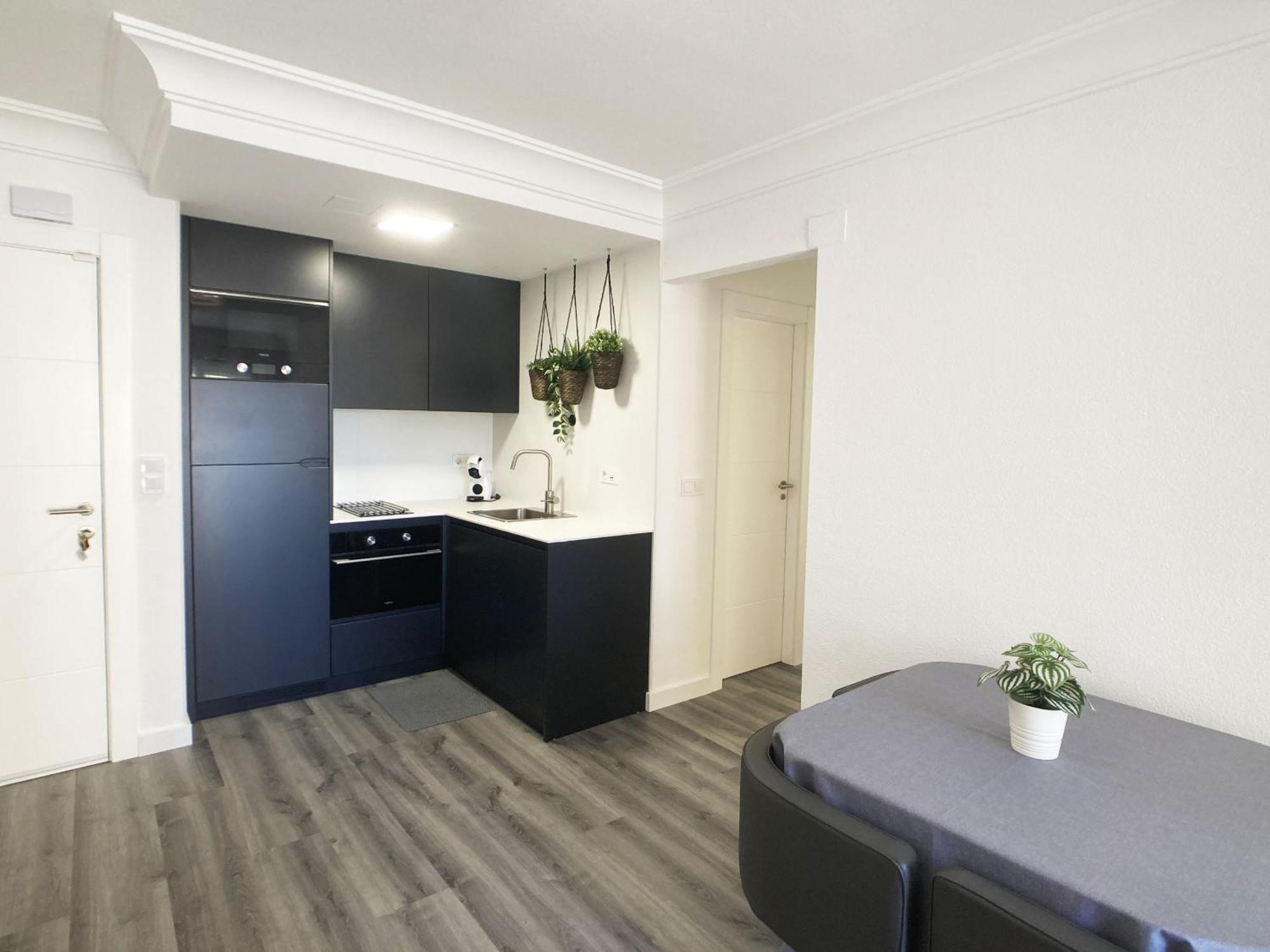 Spanish Connection - Cristal Apartment *