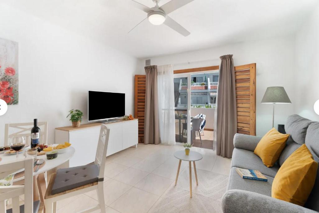 Apartment Happiness Corner Floritas Playa de las Americas (Tenerife)