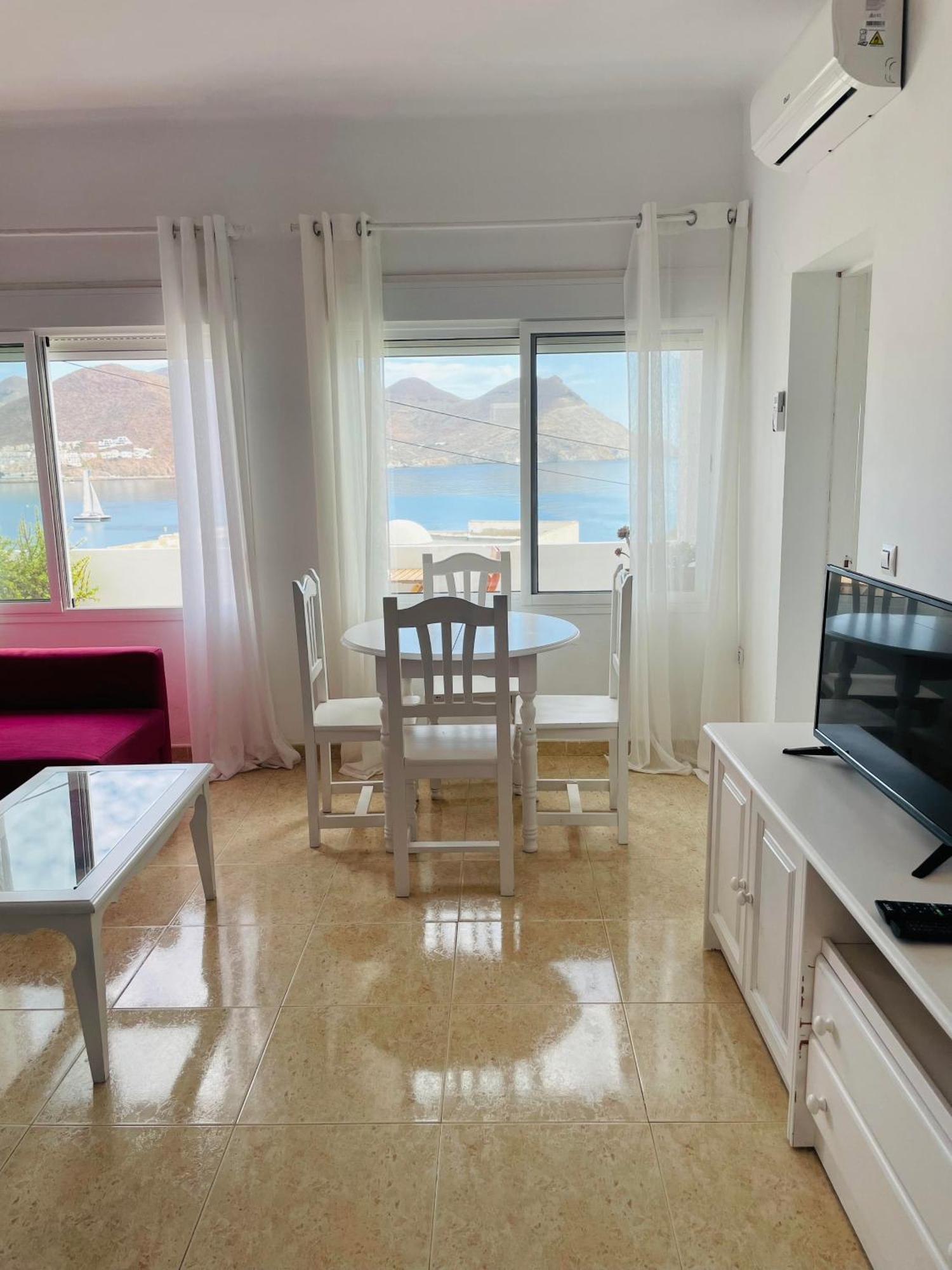 Dulcemar Frente Al Mar Con Zona San Jose (Almeria)