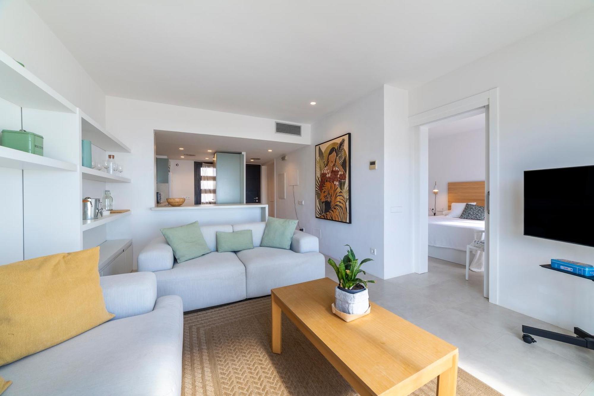 Macenas Beach Palm Apartment *