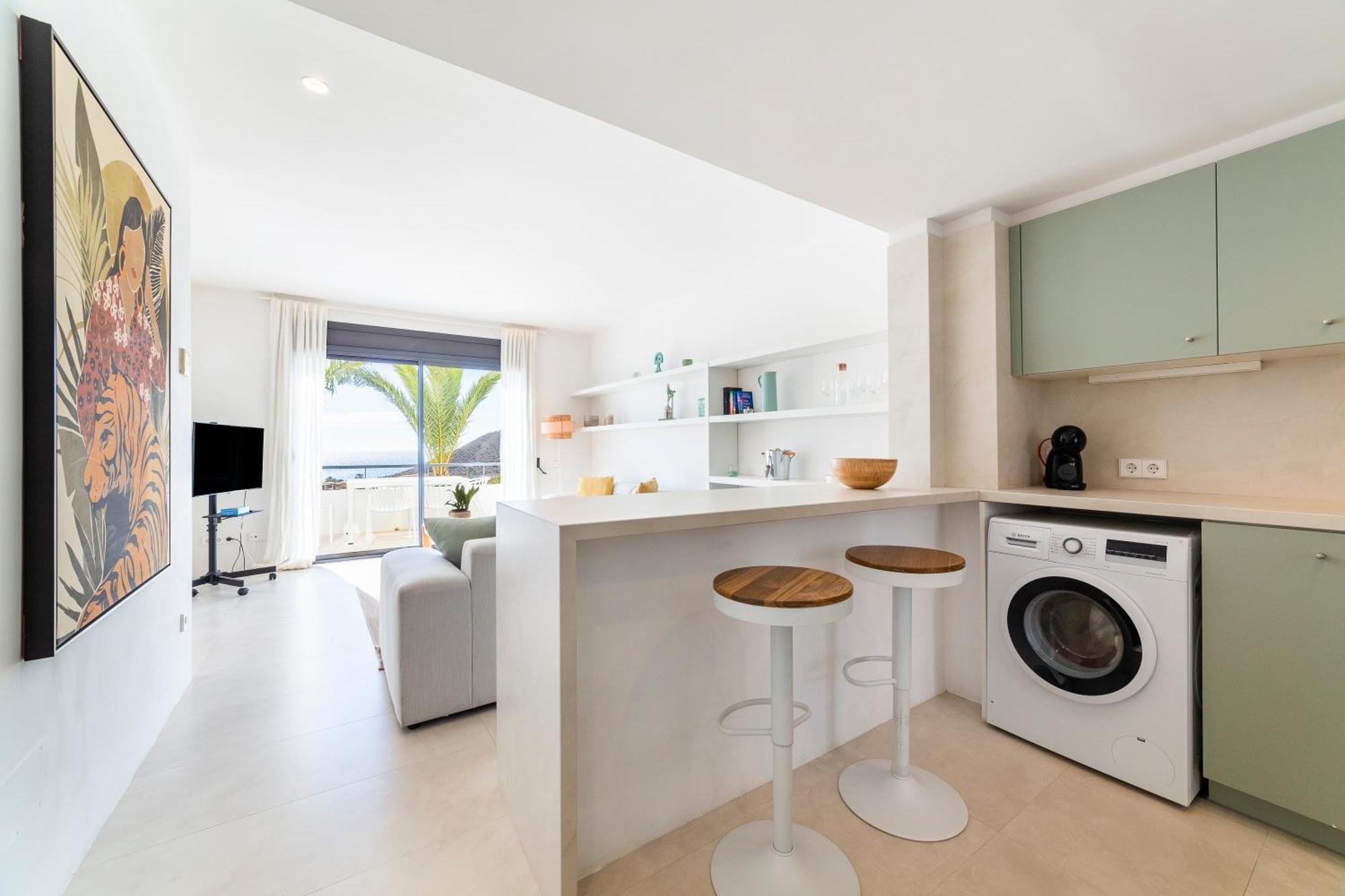 Macenas Beach Palm Apartment *