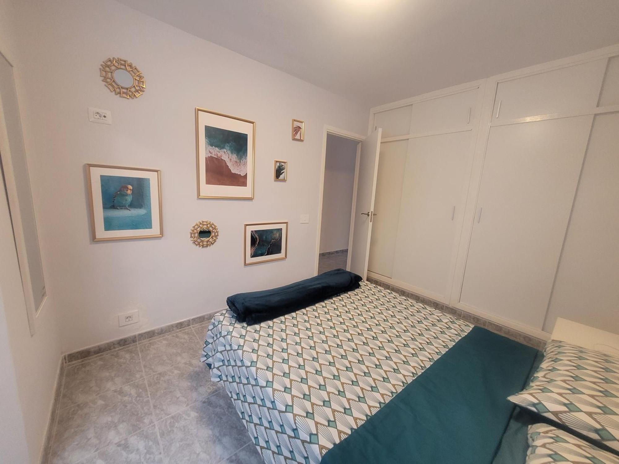 Gold Oasis Apartment