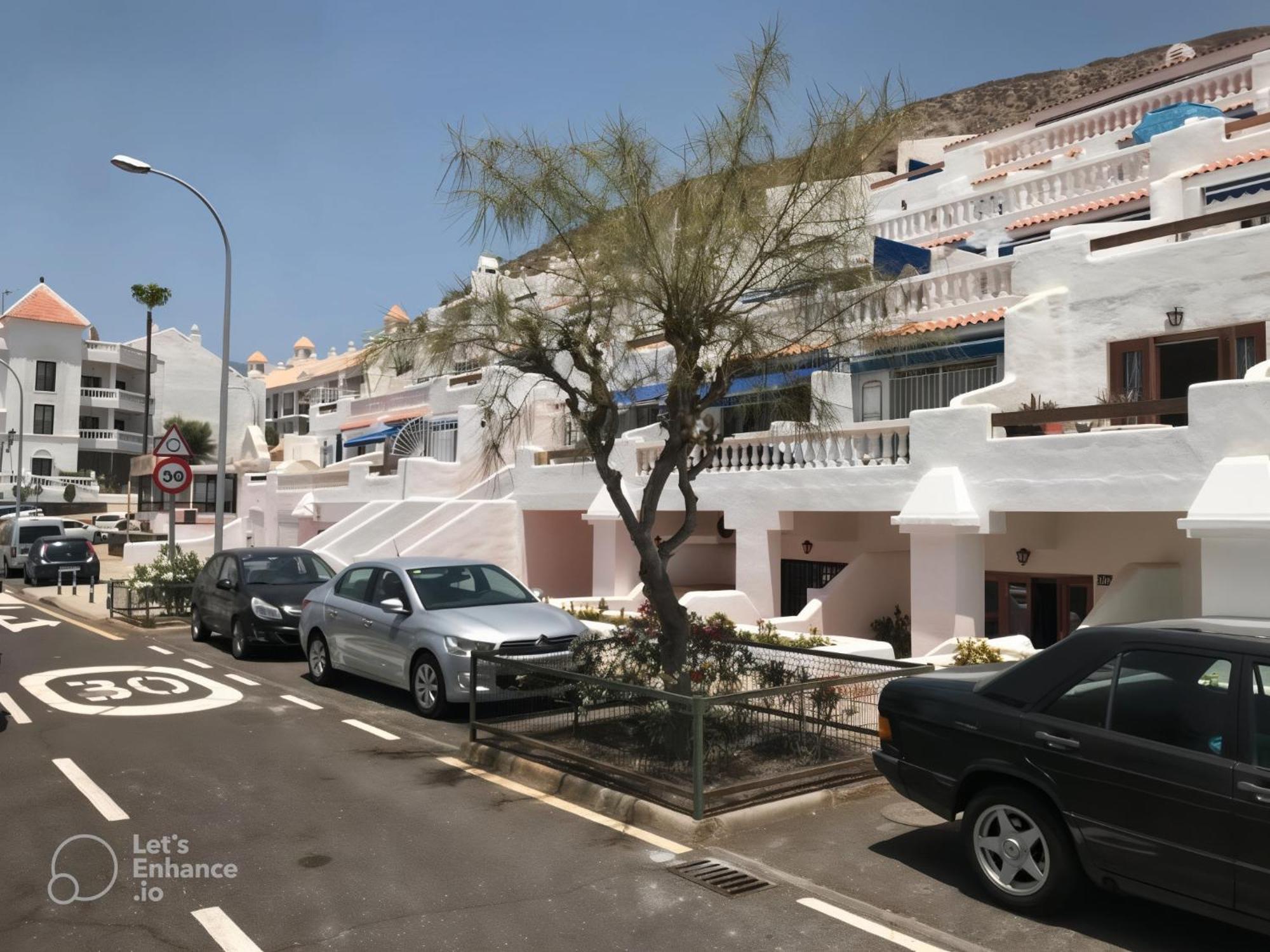 Apartment Cristianos Port Royale 138 *