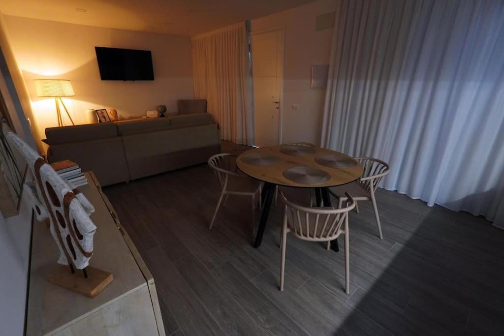 Salva Reina Apartment *