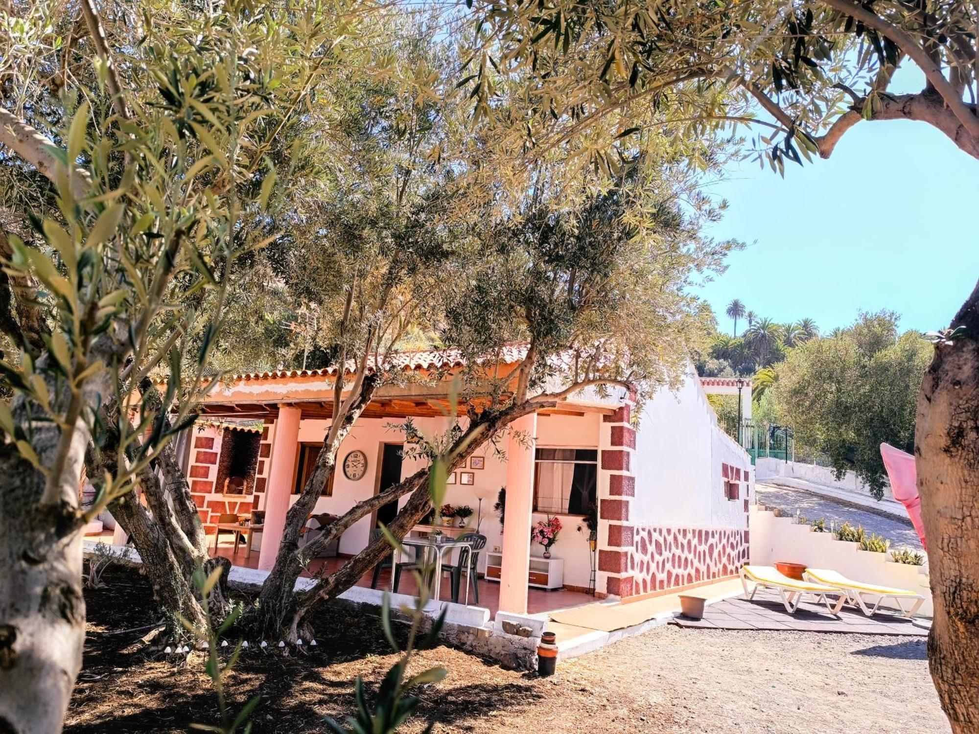 La Casa De La Pradera * Santa Lucía