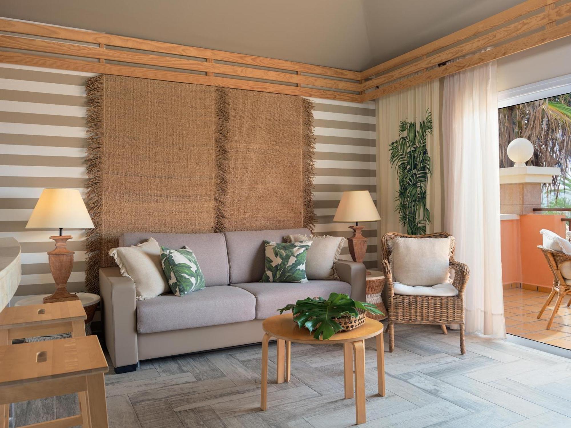 Garden Eco & Hotel