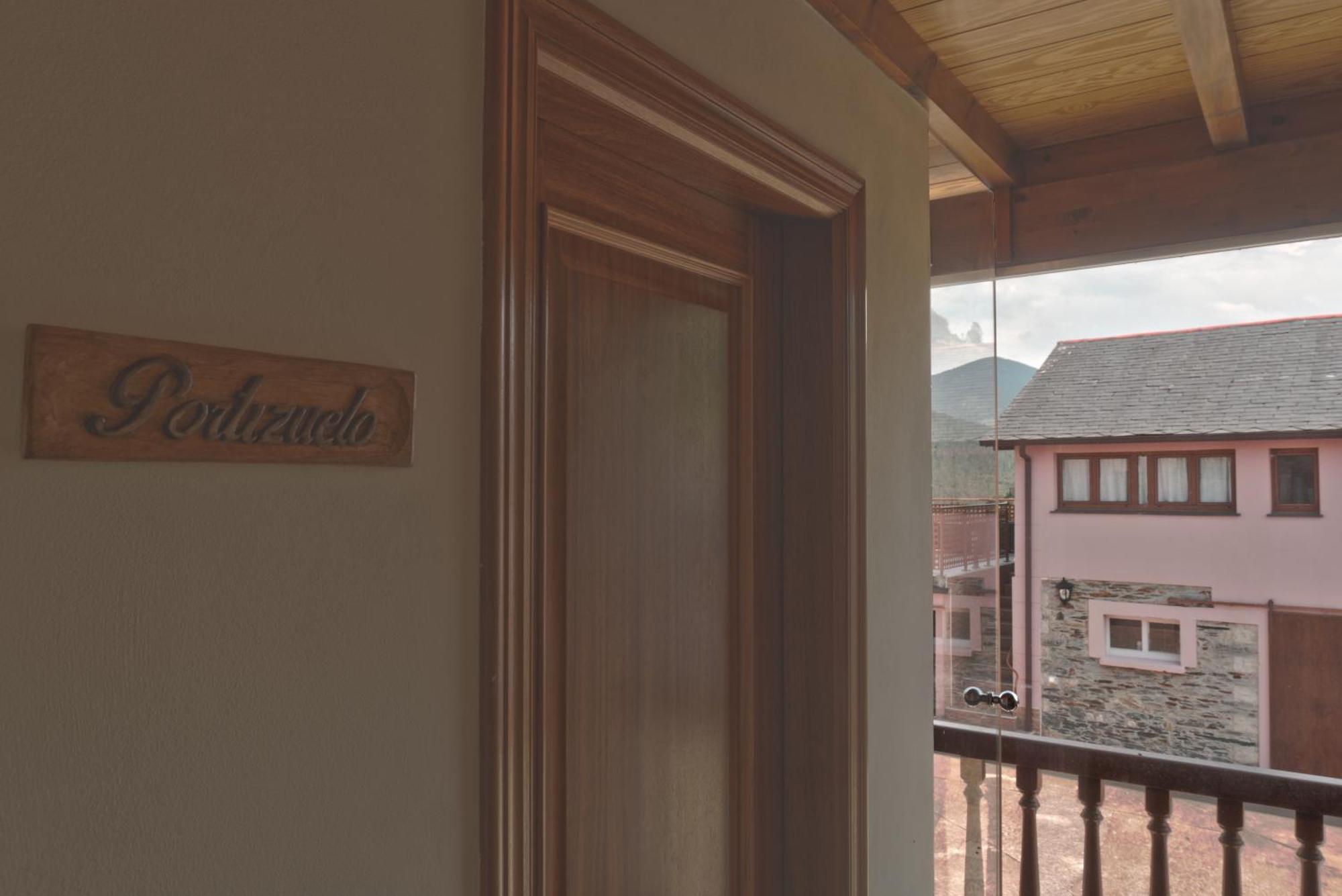Apartamento Rurales Caxila *