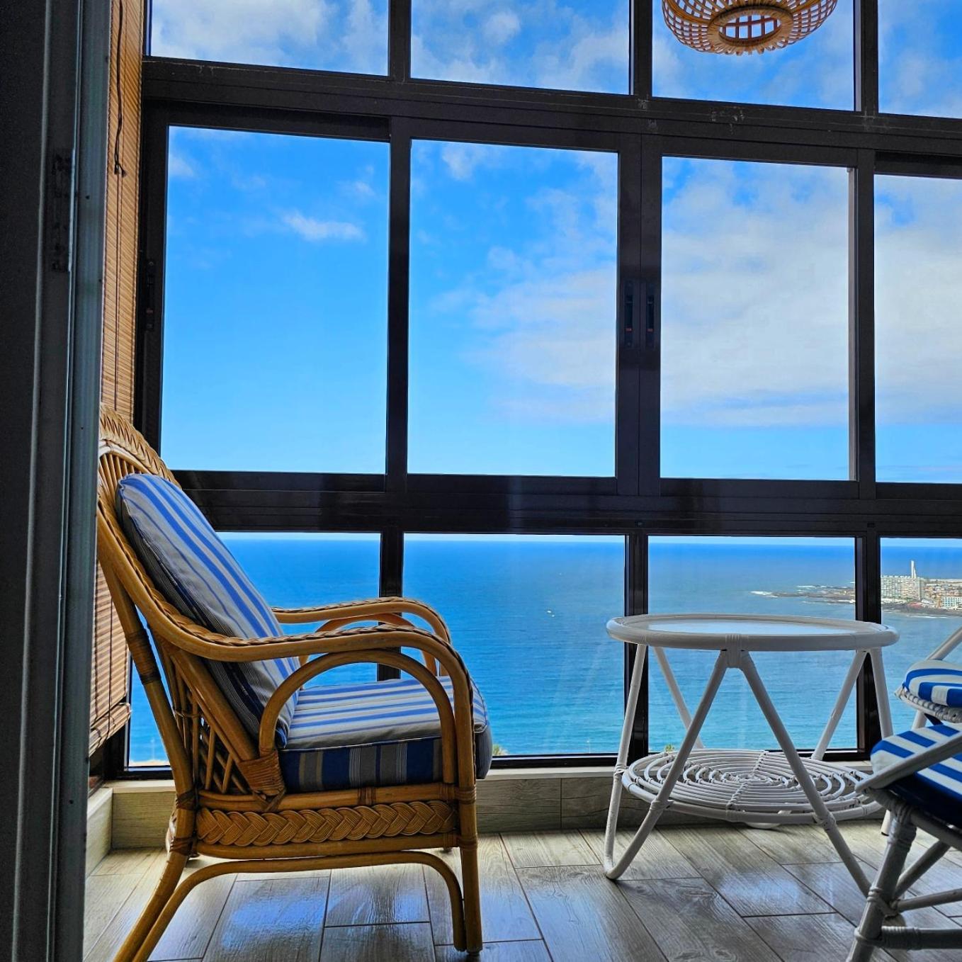 Garza Blanca Apartment
