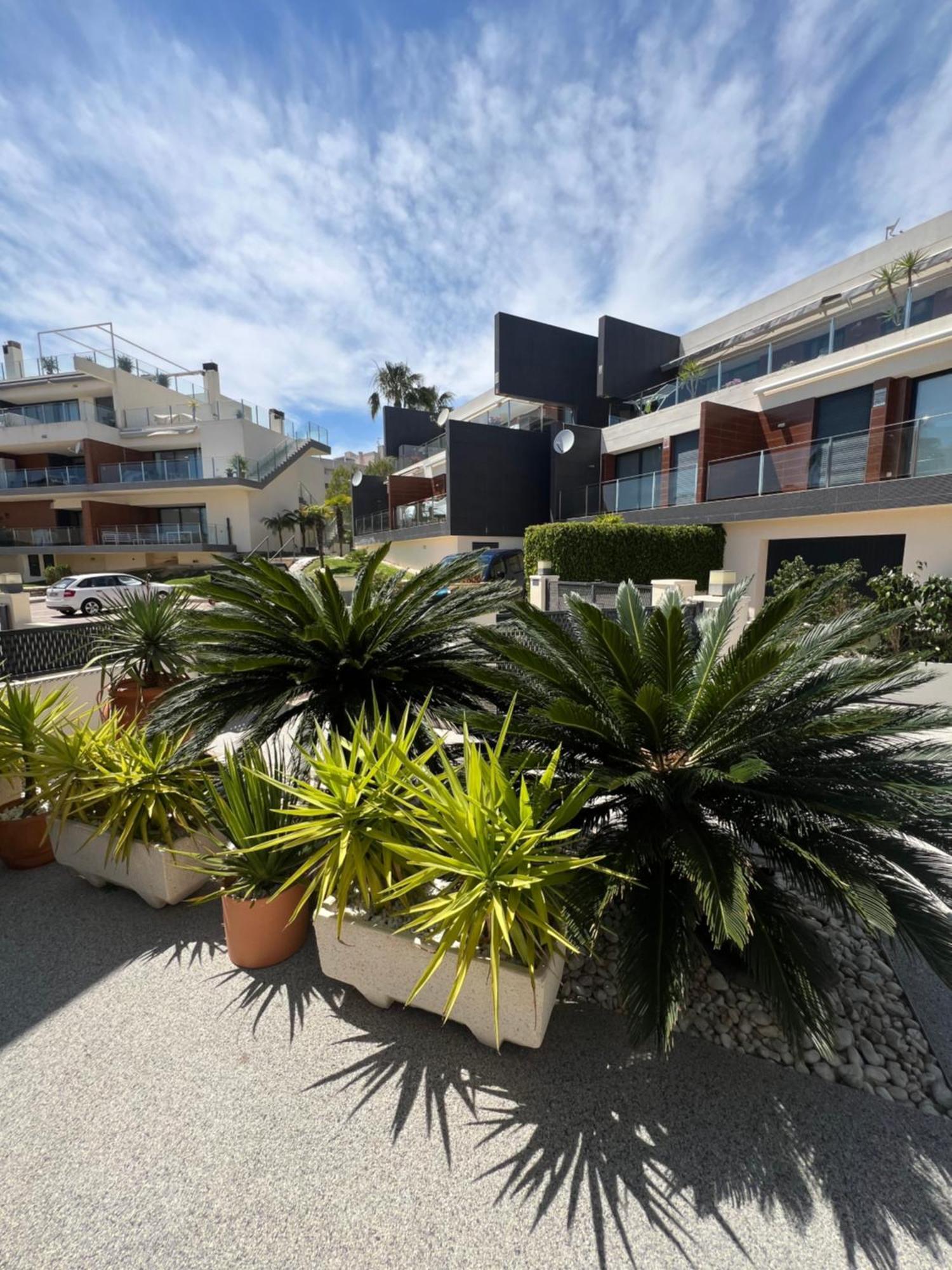 Modern Corner 3br Costa Blanca Villa *