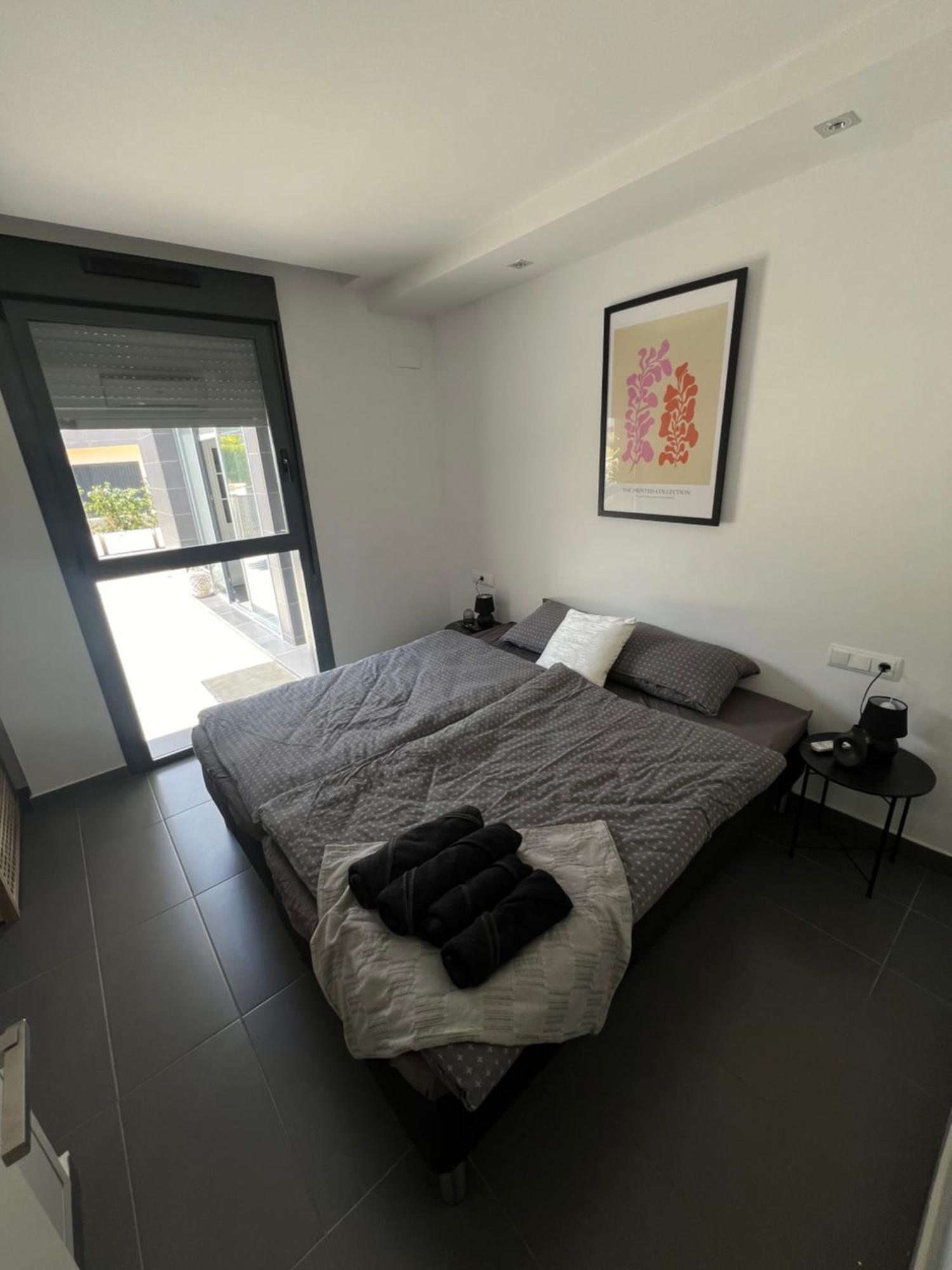 Villa Modern Corner 3br Costa Blanca