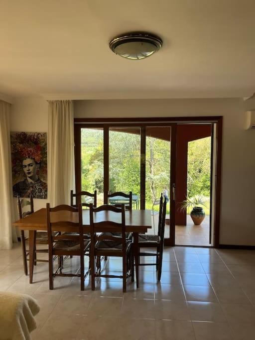 Сasa de vacaciones Amplia Casa A 10 Min De La Playa Mont-ras (Montrás)