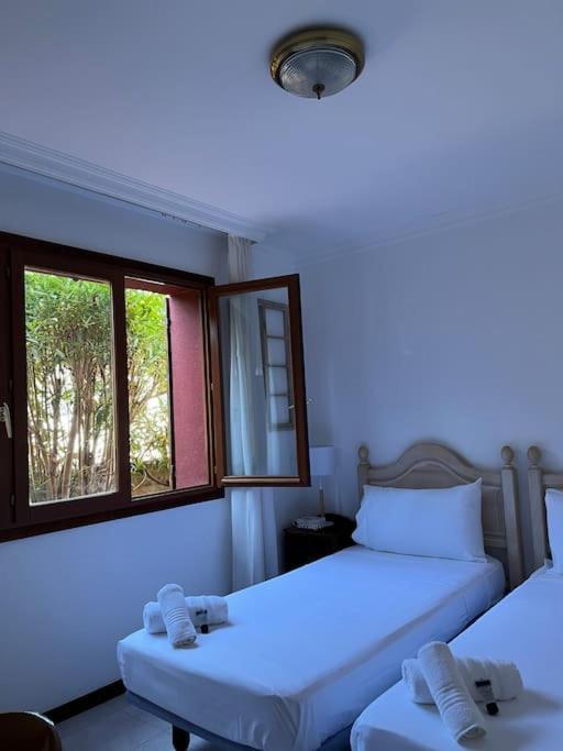 Сasa de vacaciones Amplia Casa A 10 Min De La Playa Mont-ras (Montrás)