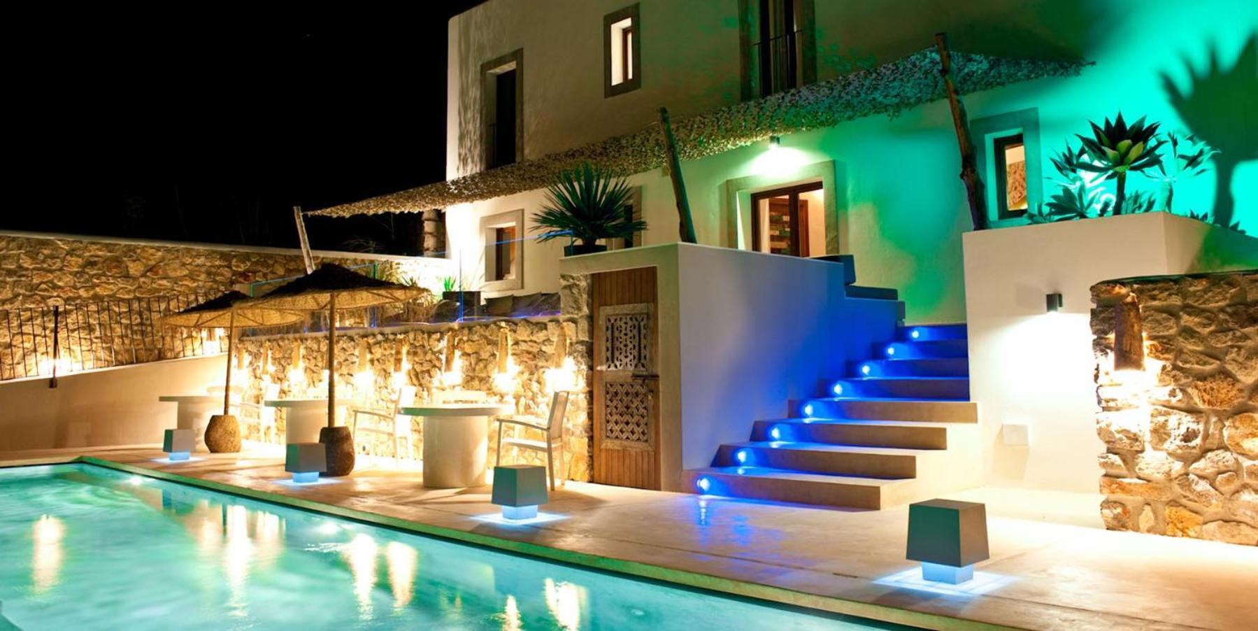 The Giri Hotel