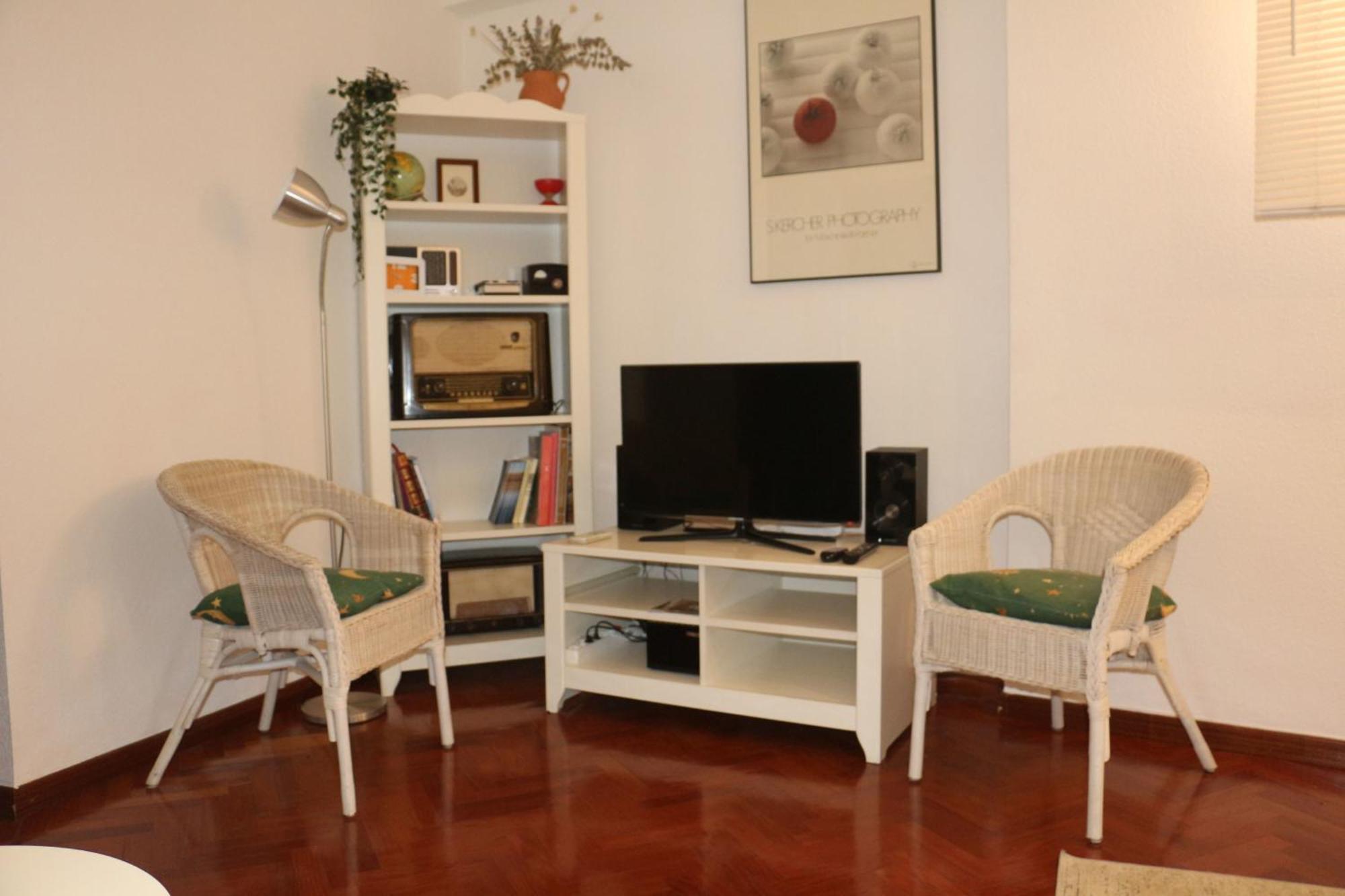 Montichel Parking Gratuito Apartment