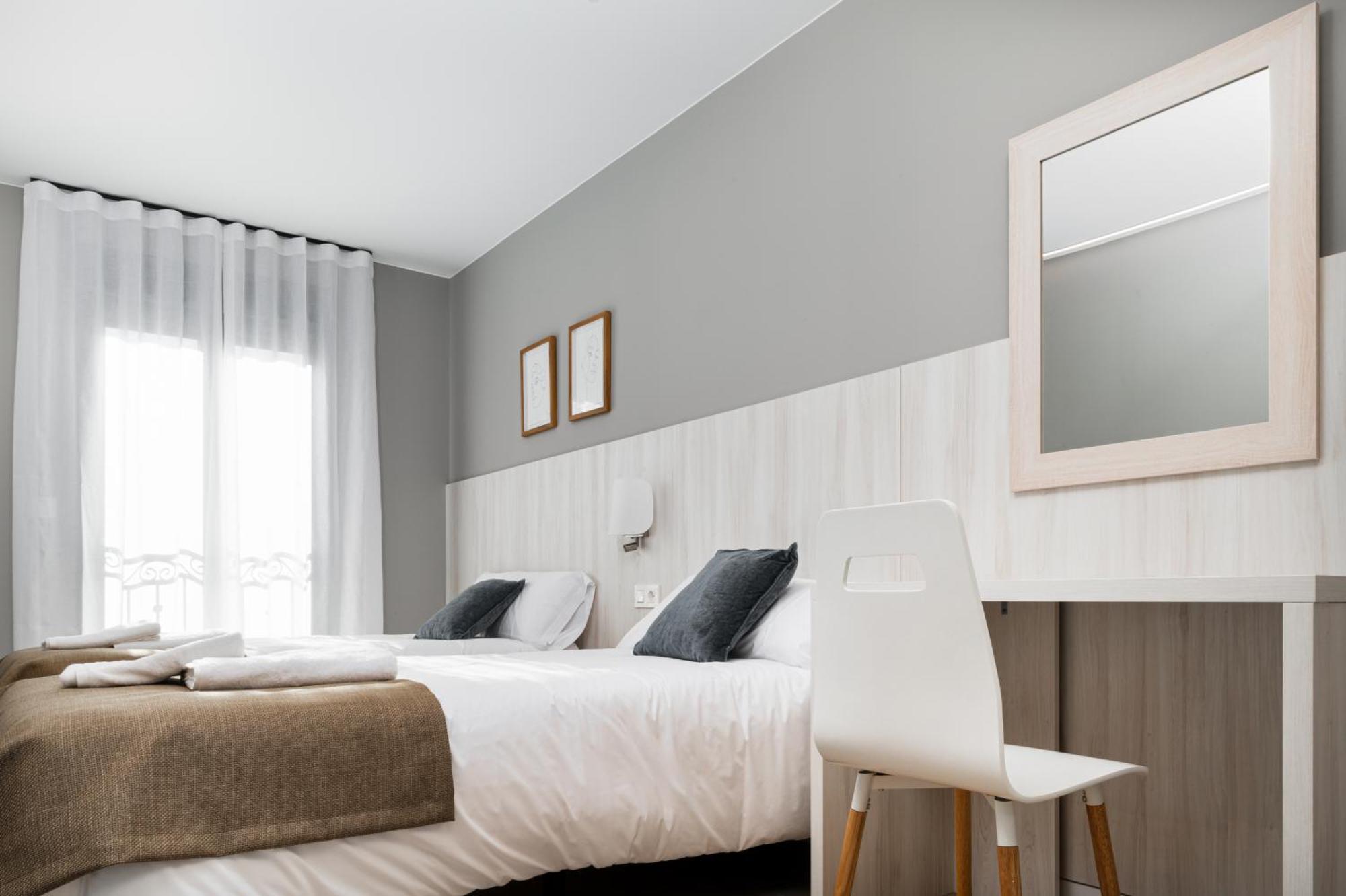 Apartment Torre Del Reloj *