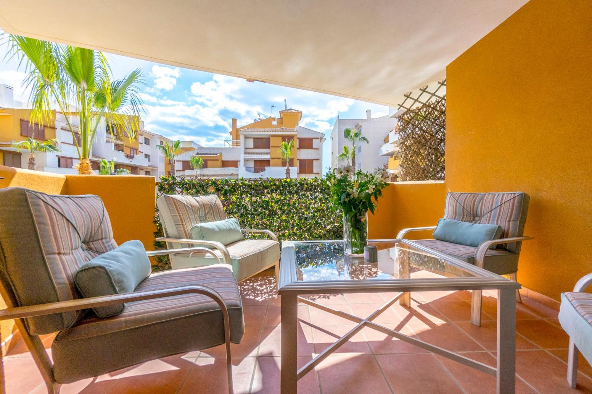 Punta Prima - Sun & & Golf & Bike - Spanish South-facing Terrace - La Recoleta - By The Sea Apartment *