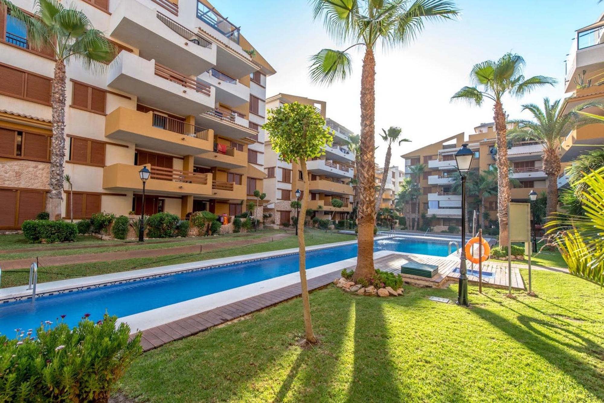 Apartment Punta Prima - Sun & & Golf & Bike - Spanish South-facing Terrace - La Recoleta - By The Sea *