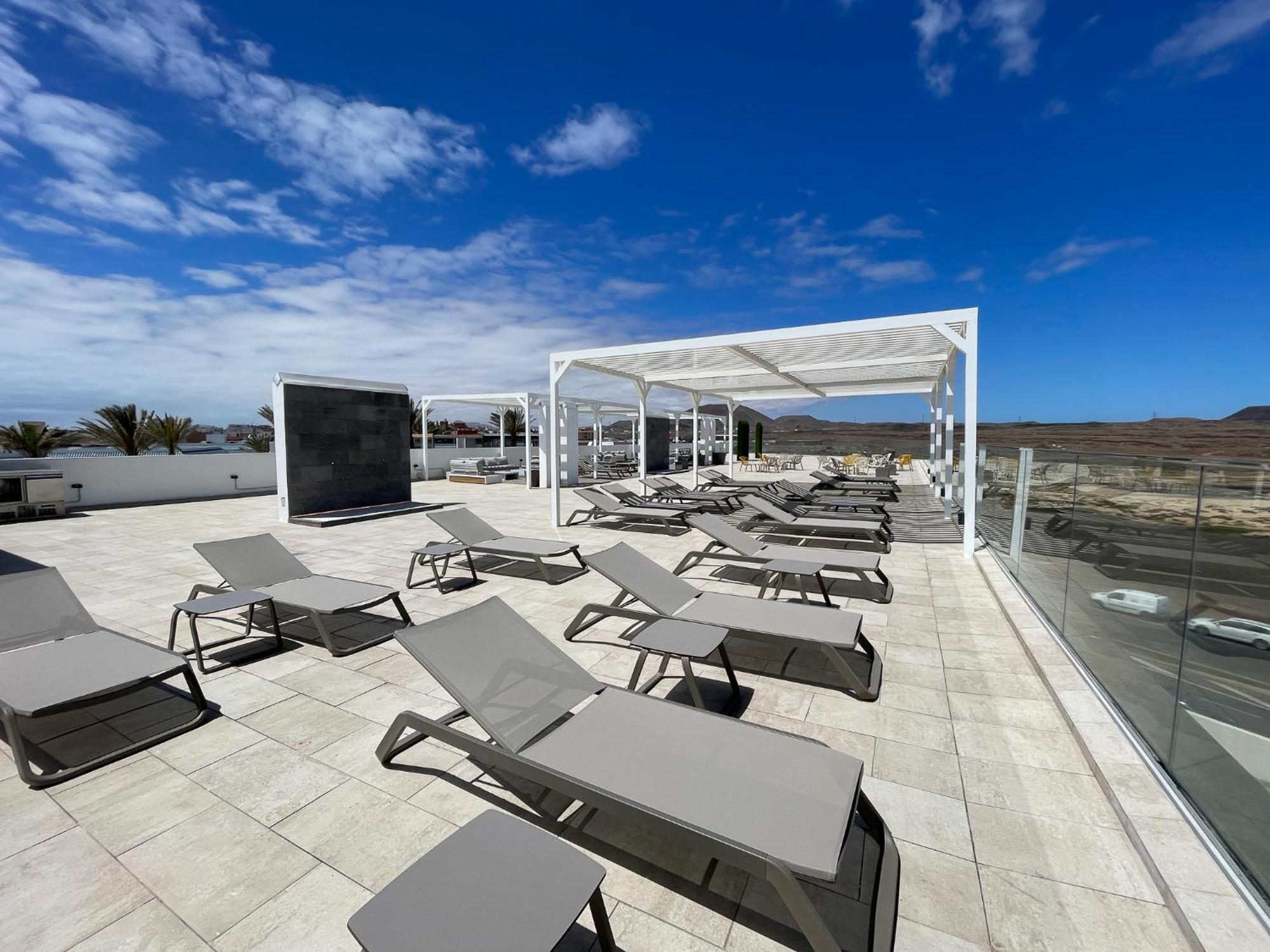 Surfing Colors Hotel&apartments Apartamento *
