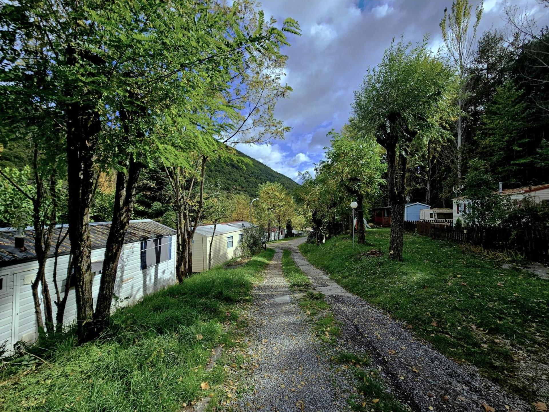 Camping Ribera Del Ara 2*