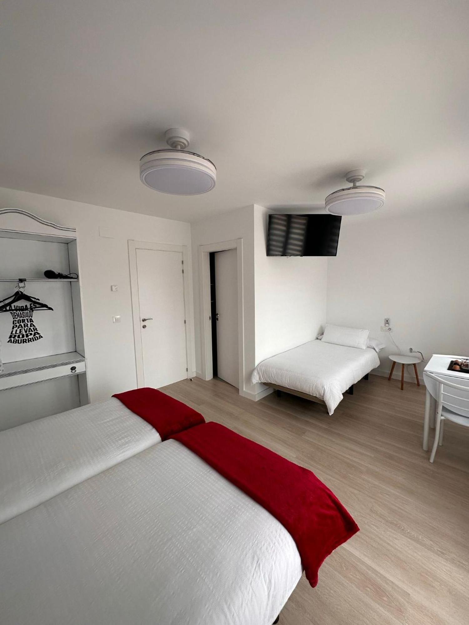 Hostel A La Sombra Del Laurel Navarrete