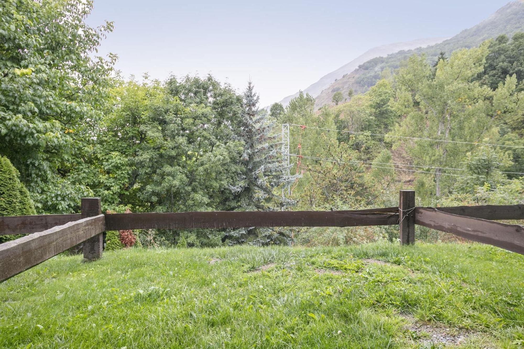 Luderna - Casa Con Jardín Bedrera *