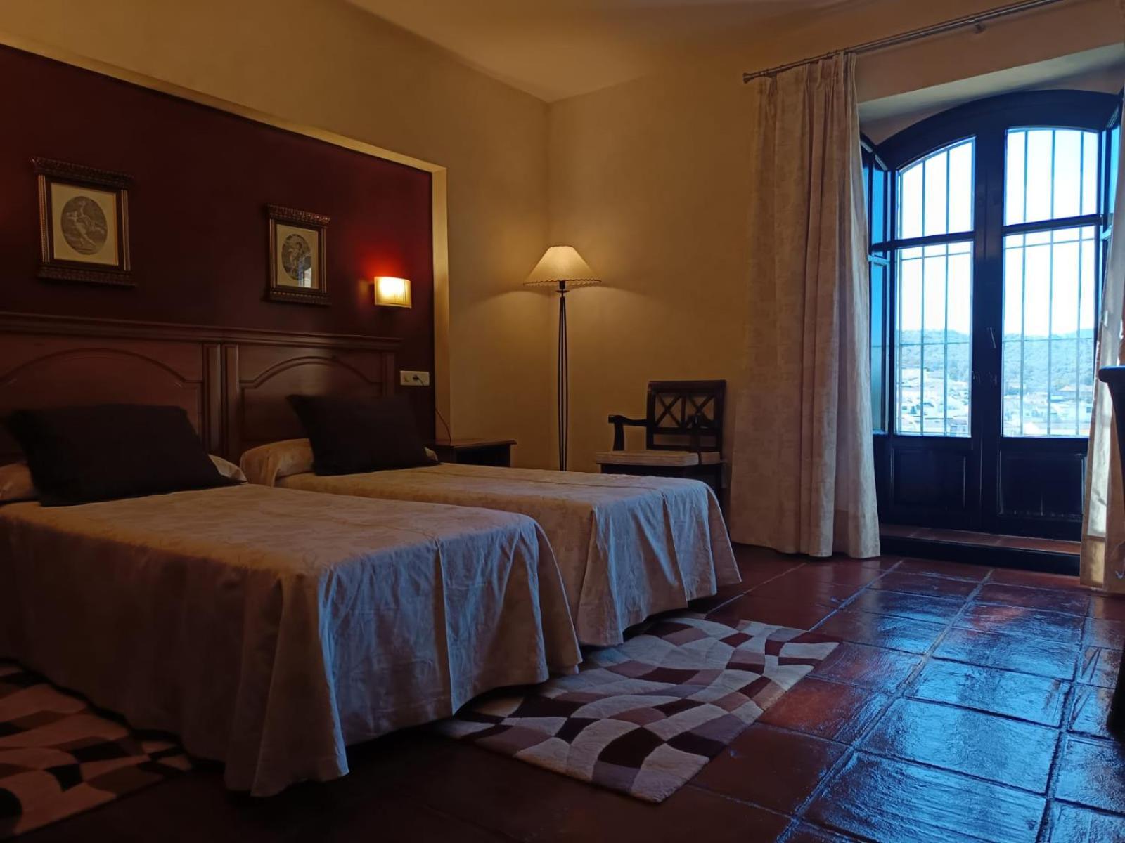 Escuela Convento Sto Domingo Hotel Archidona