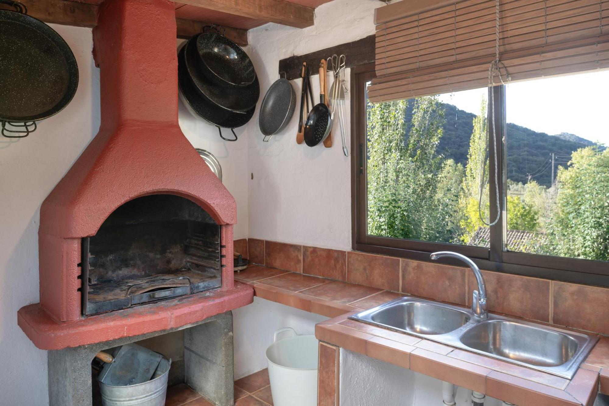 Monte Vinas Villa *