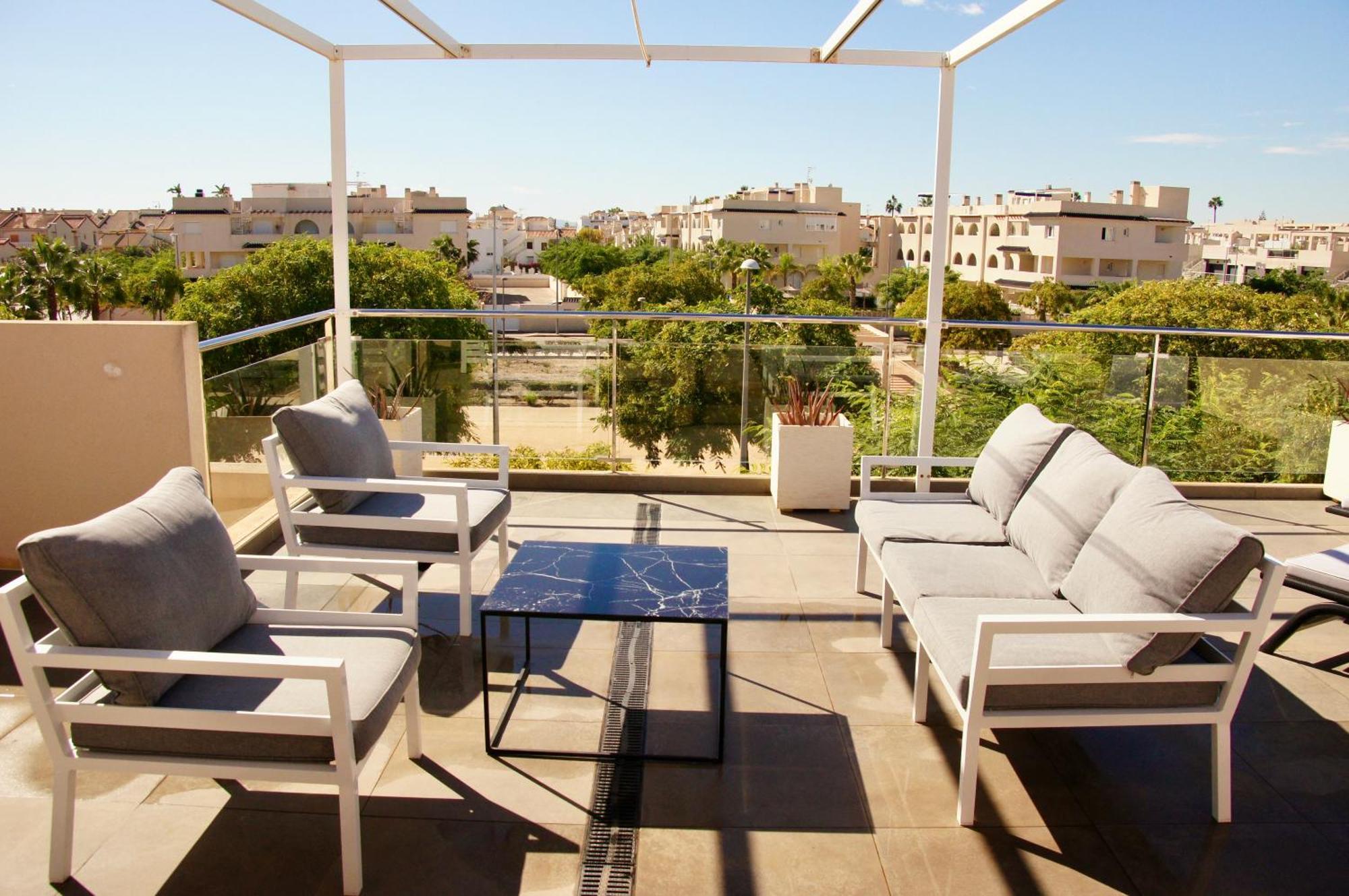 Luxury With Seaview Roof Near The Apartamento