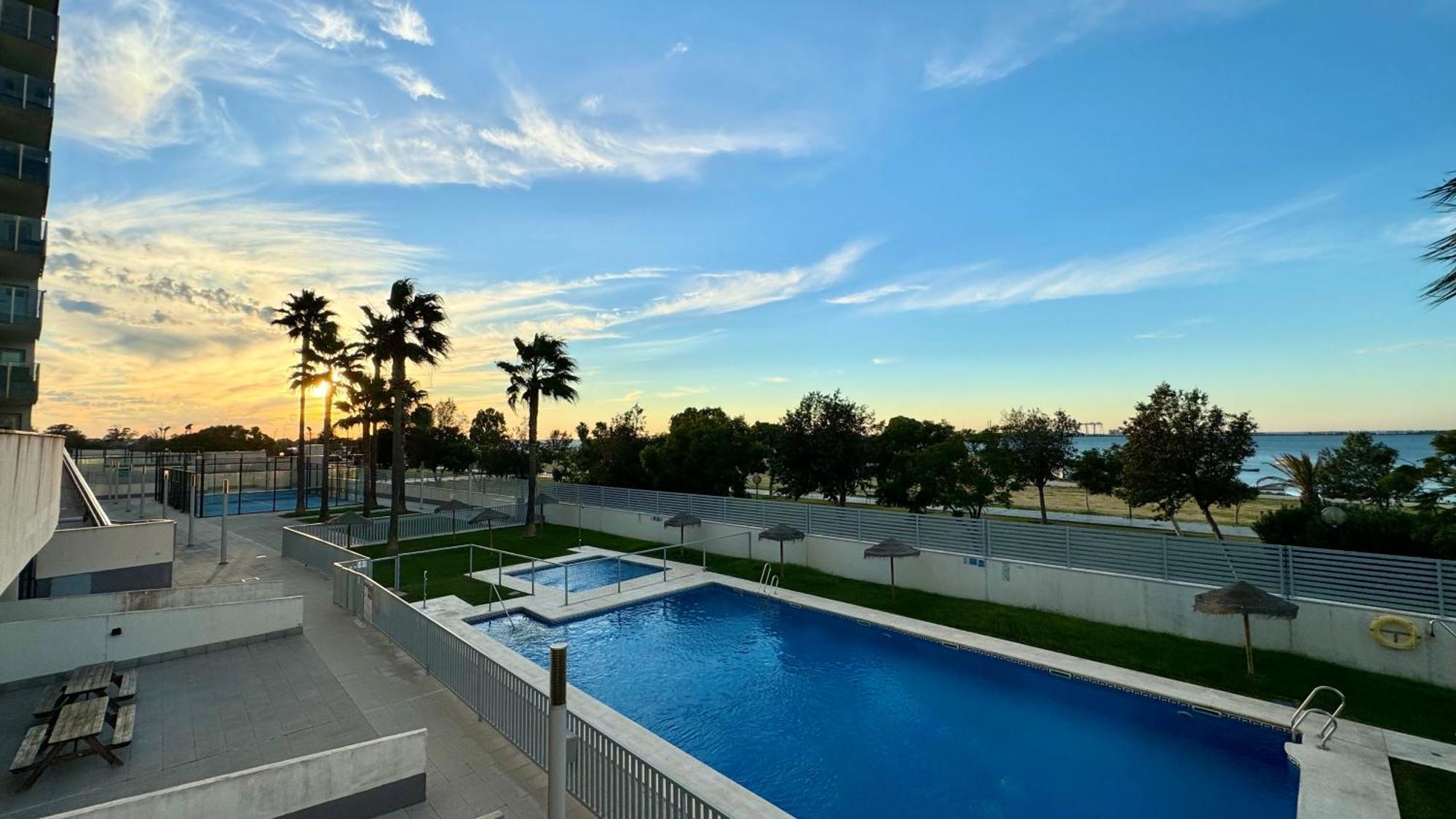 Apartamento Bahia Azul Suites, Piscina & Padel *