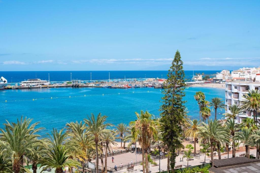 Comodoro * Los Cristianos (Tenerife)