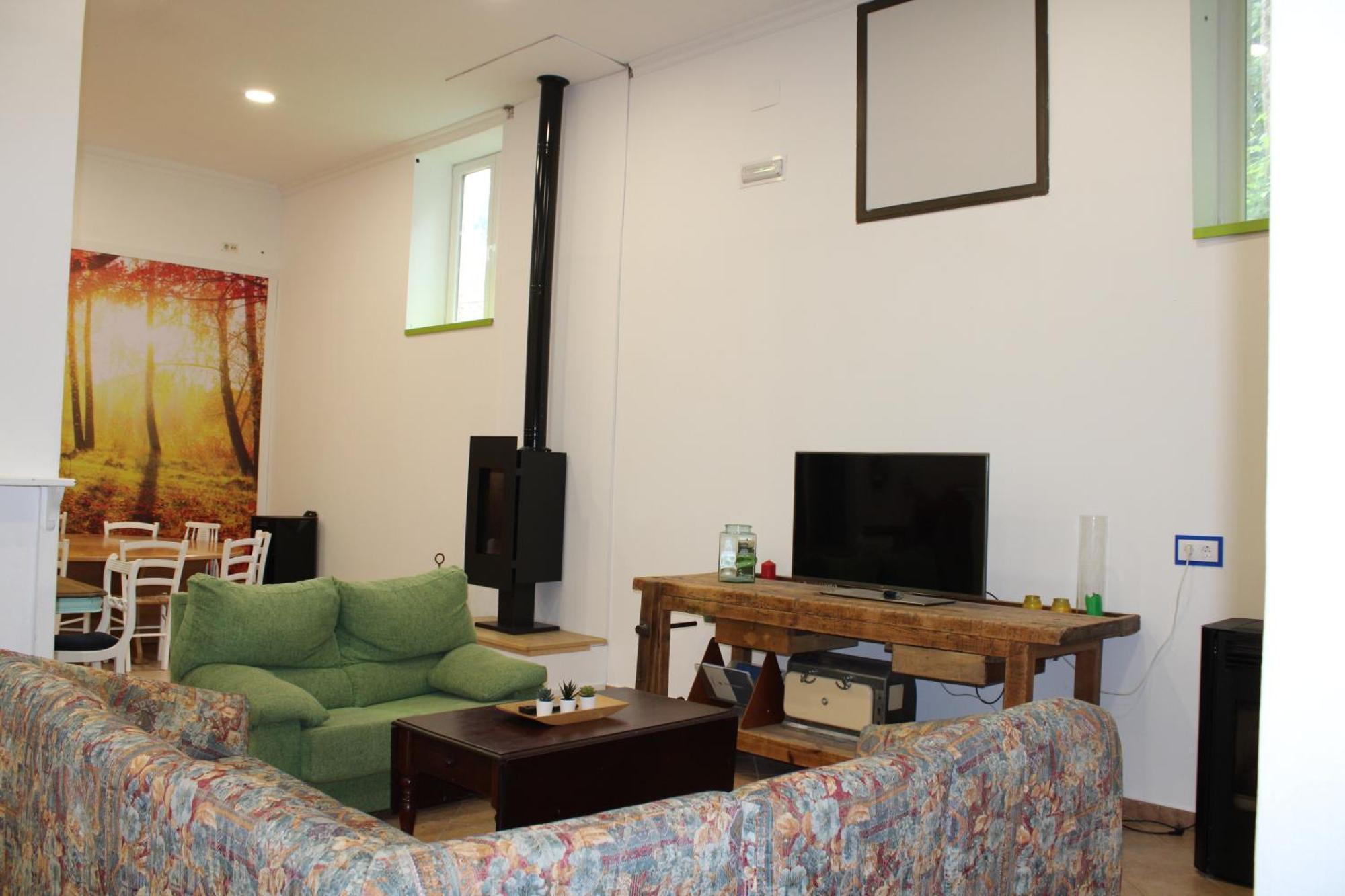 Hostel Alojamiento Puente Viesgo *